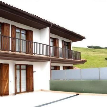 Apartamentos Turisticos Talaimendi Zarautz Buitenkant foto