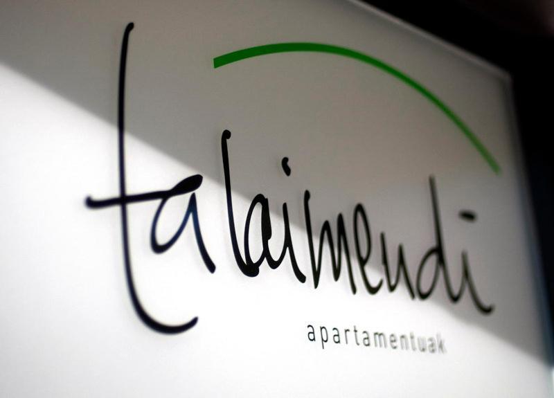 Apartamentos Turisticos Talaimendi Zarautz Buitenkant foto
