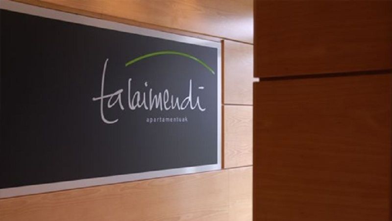 Apartamentos Turisticos Talaimendi Zarautz Buitenkant foto